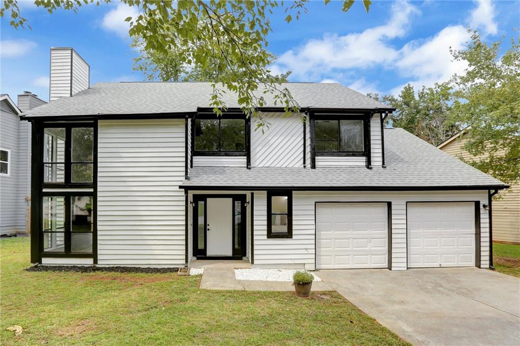 1124 Empire Cir., Lawrenceville, GA 30044