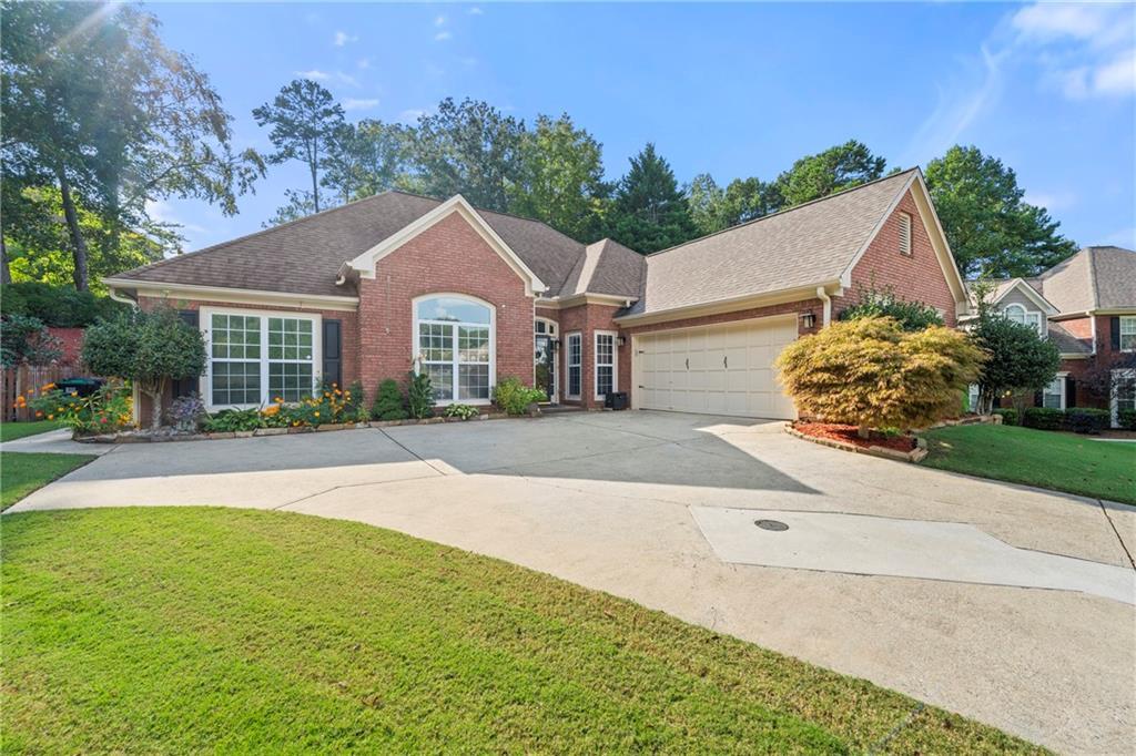 3200 Golden Spring Dr., Buford, GA 30519