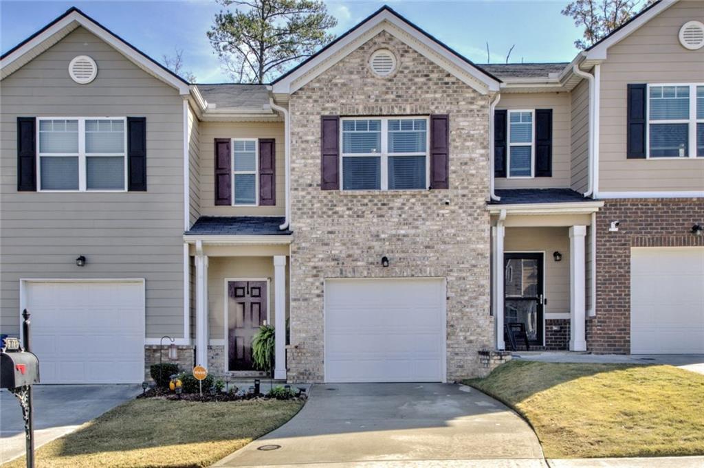 6278 Rockaway Rd., Atlanta, GA 30349