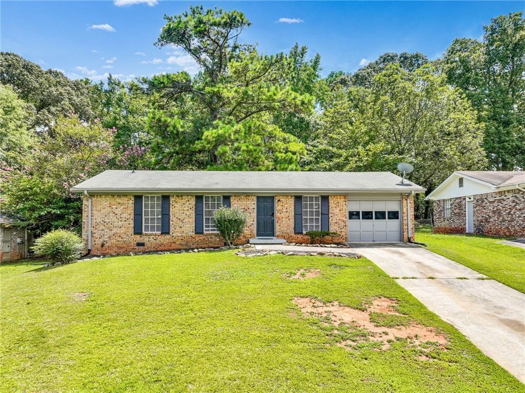 2959 Drexel Ln., Jonesboro, GA 30236