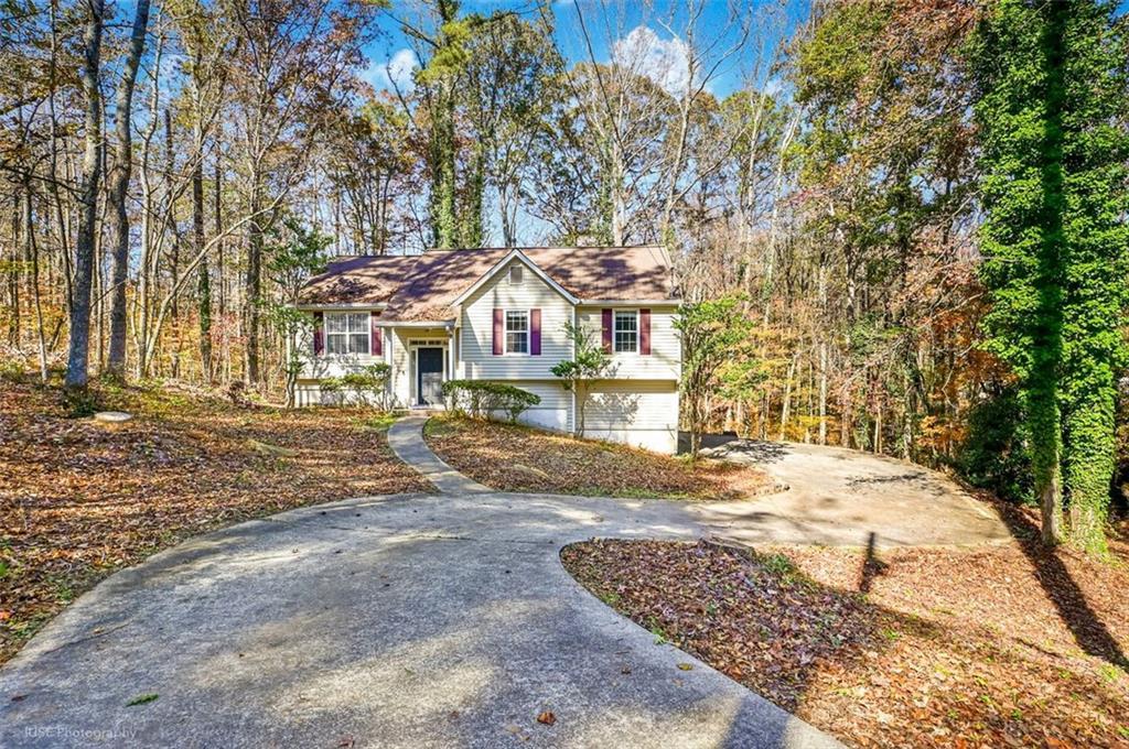 3138 Skyler Ct., Douglasville, GA 30135