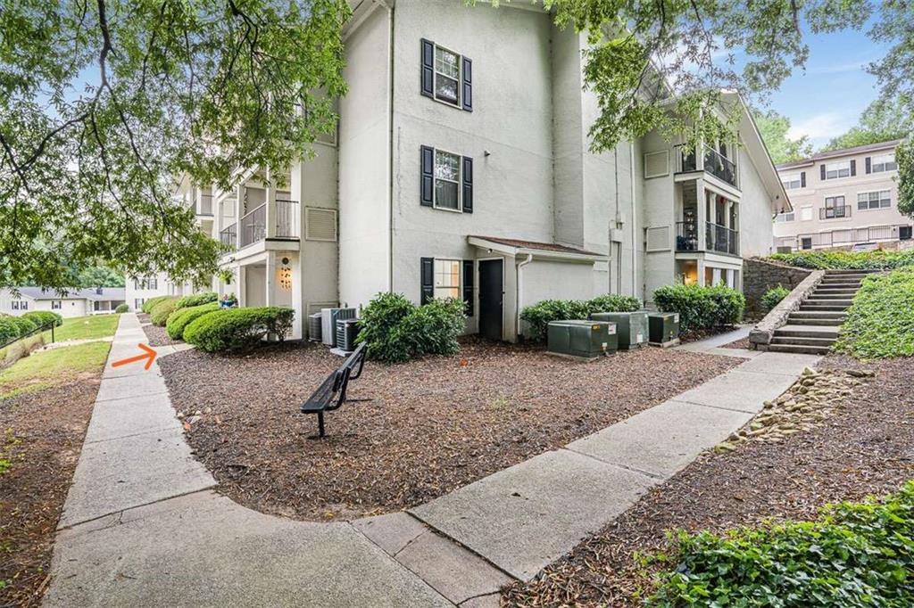 1150 Collier Rd. #25D, Atlanta, GA 30318