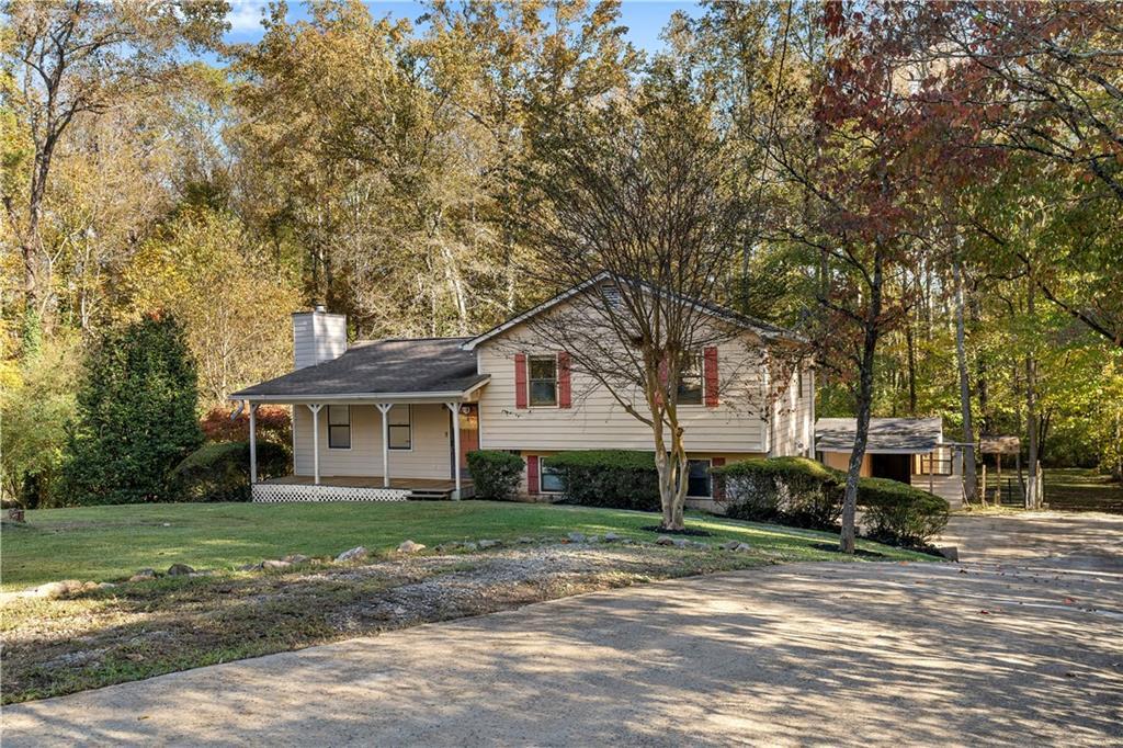 268 Bluebird Dr., Dallas, GA 30157