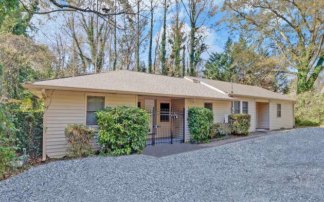 120 Riley Rd., Dahlonega, GA 30533