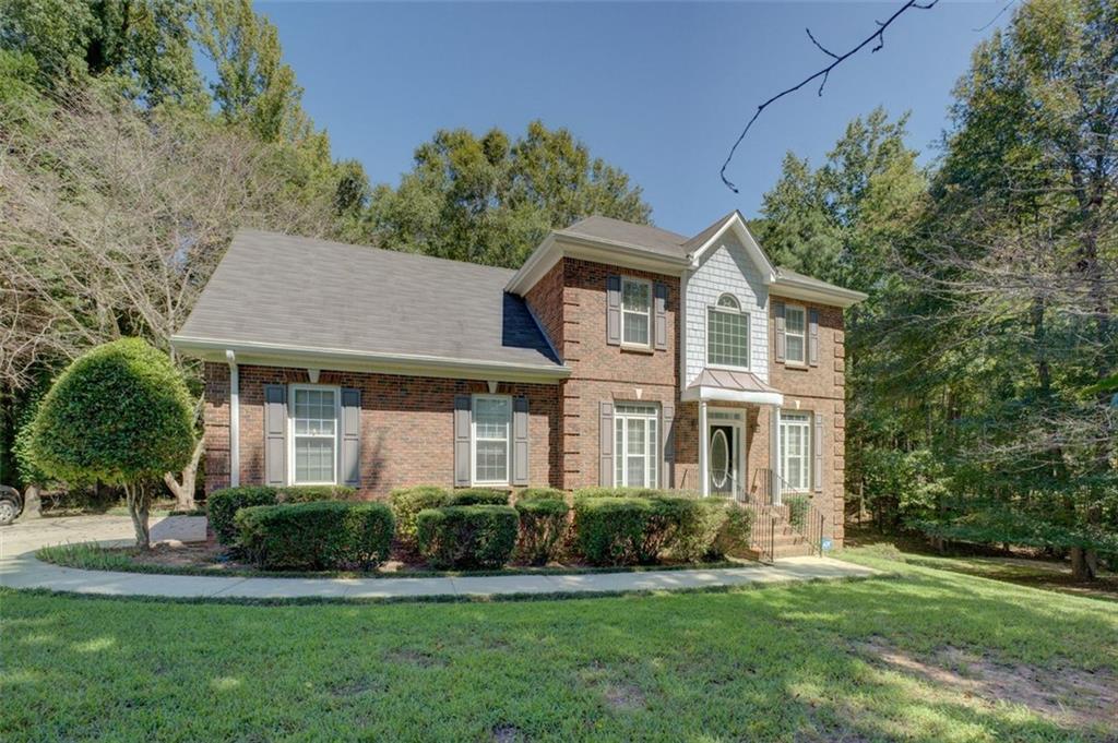 125 Blue Grass Ct., Oxford, GA 30054