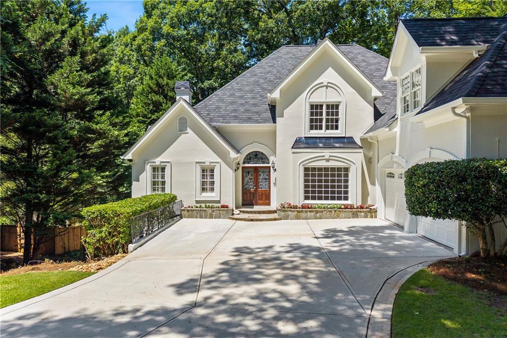 12180 Lonsdale Ln., Roswell, GA 30075