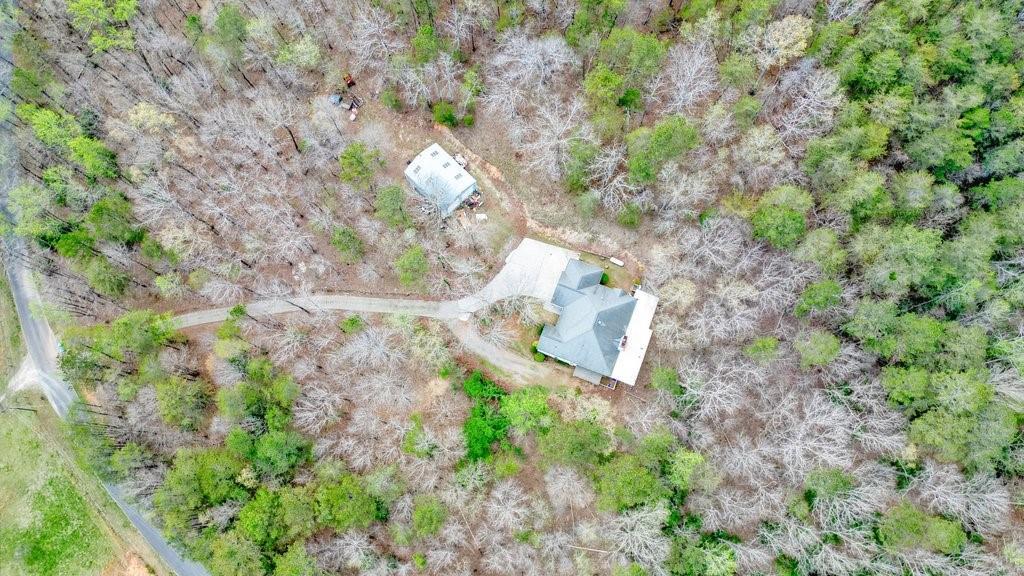 865 Old Mill Ln., Waleska, GA 30183