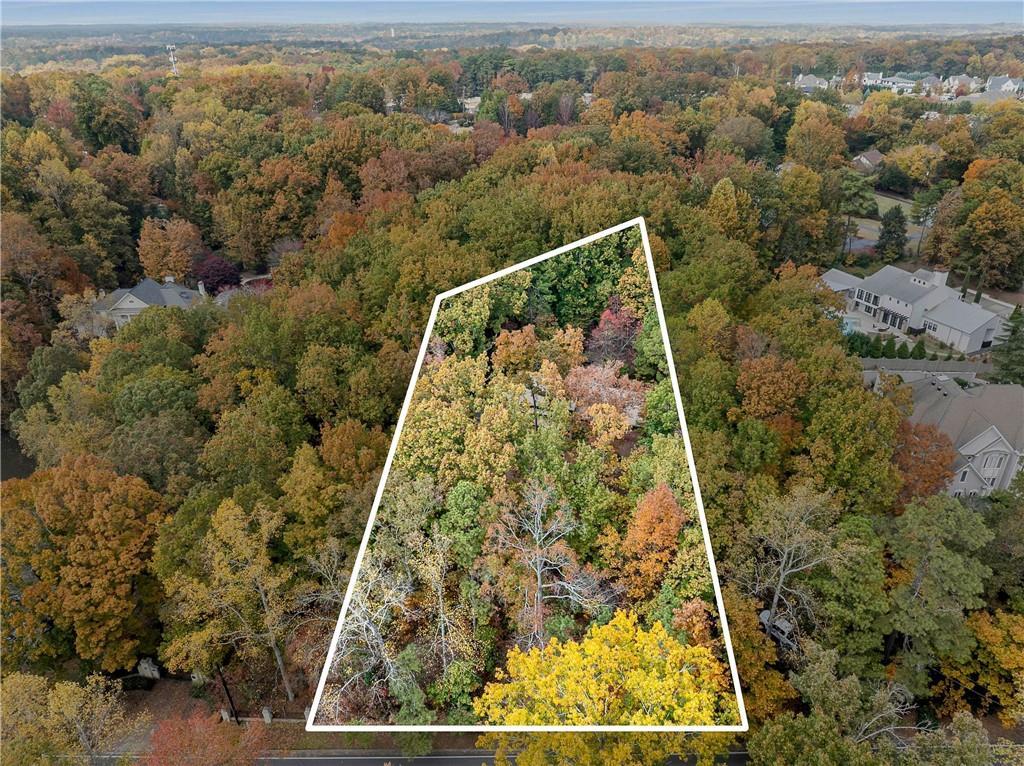 5685 Glen Errol Rd., Atlanta, GA 30327