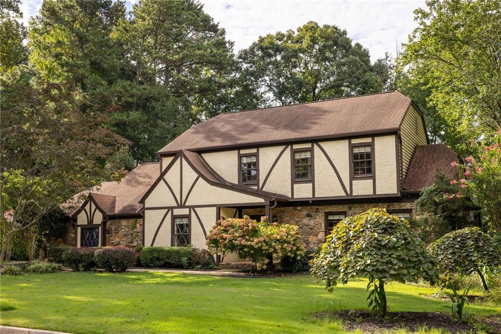 1318 Mile Post Dr., Dunwoody, GA 30338