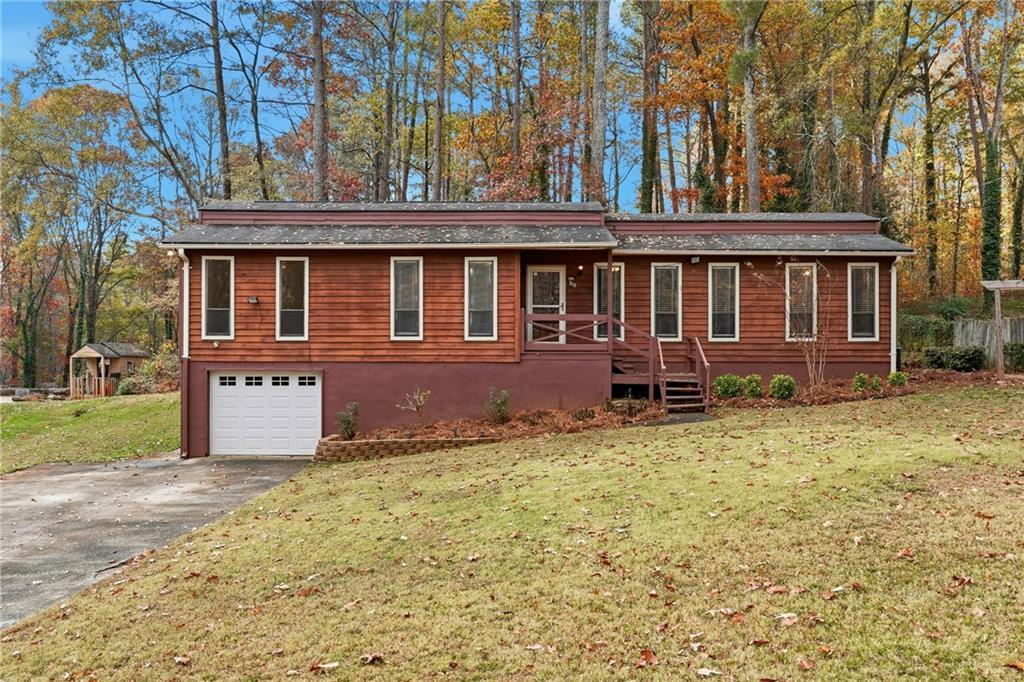 313 Stations Ave., Woodstock, GA 30189