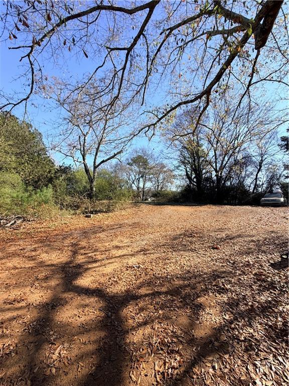 Crest Dr., Calhoun, GA 30701