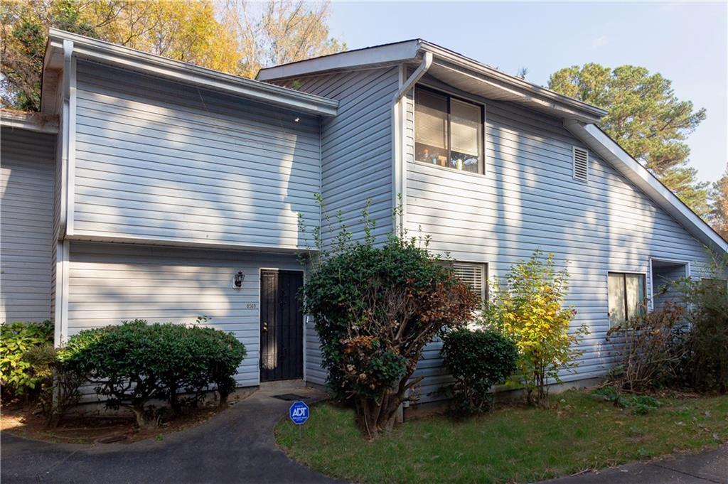 8569 Creekwood Way, Jonesboro, GA 30238