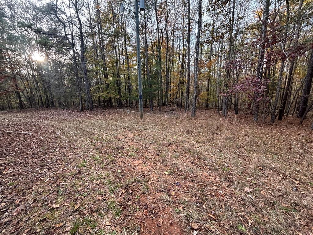 1511 N Rainbow Dr., Elberton, GA 30635