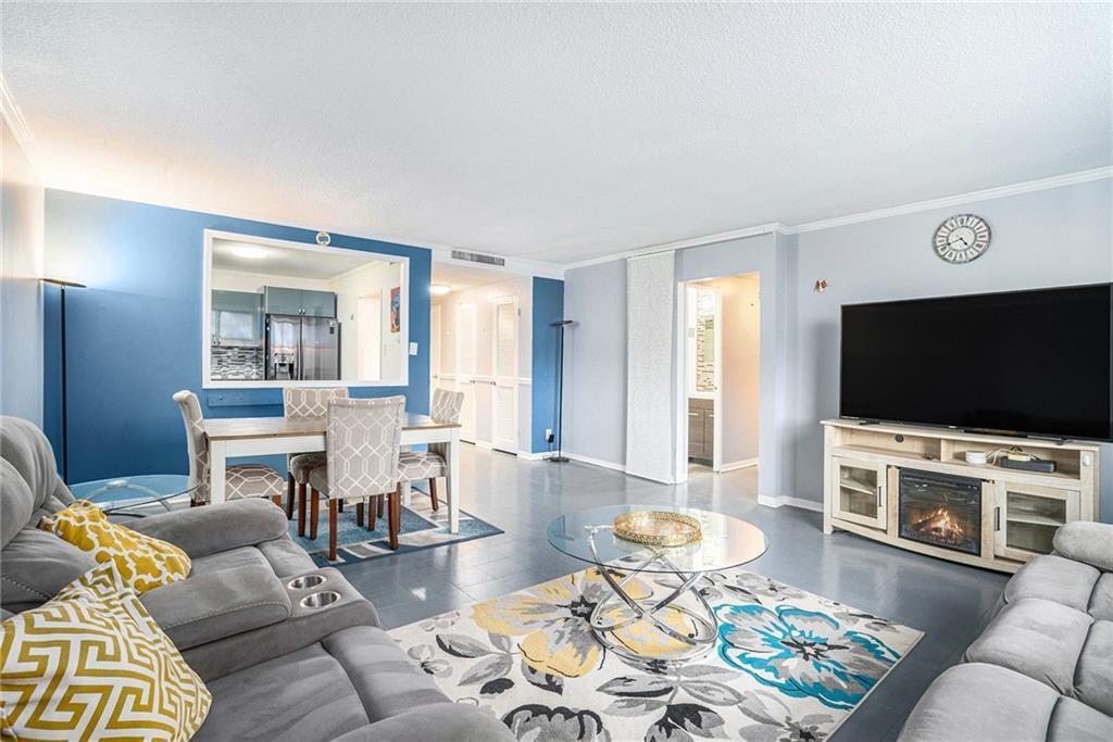 2965 Pharr Court South #614, Atlanta, GA 30305