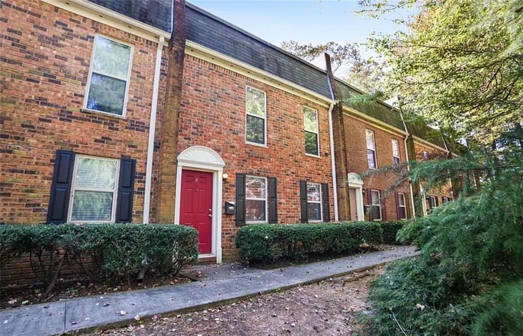 115 Winding River Dr. #B, Atlanta, GA 30350