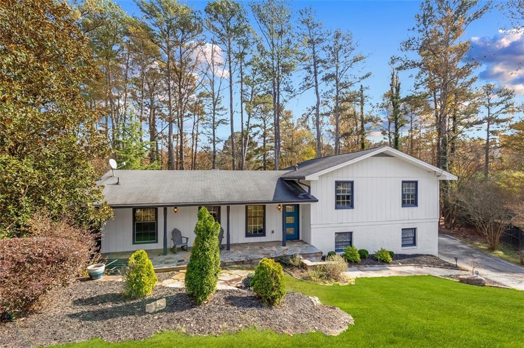 1525 Bend Creek Ct., Atlanta, GA 30338