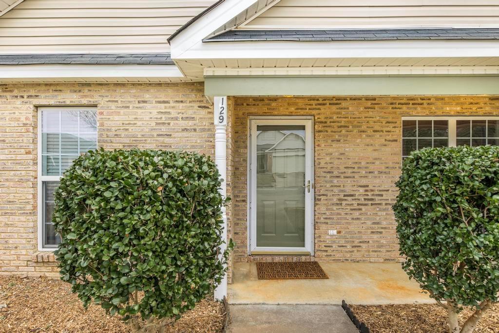 129 Maryjay Dr., Warner Robins, GA 31088