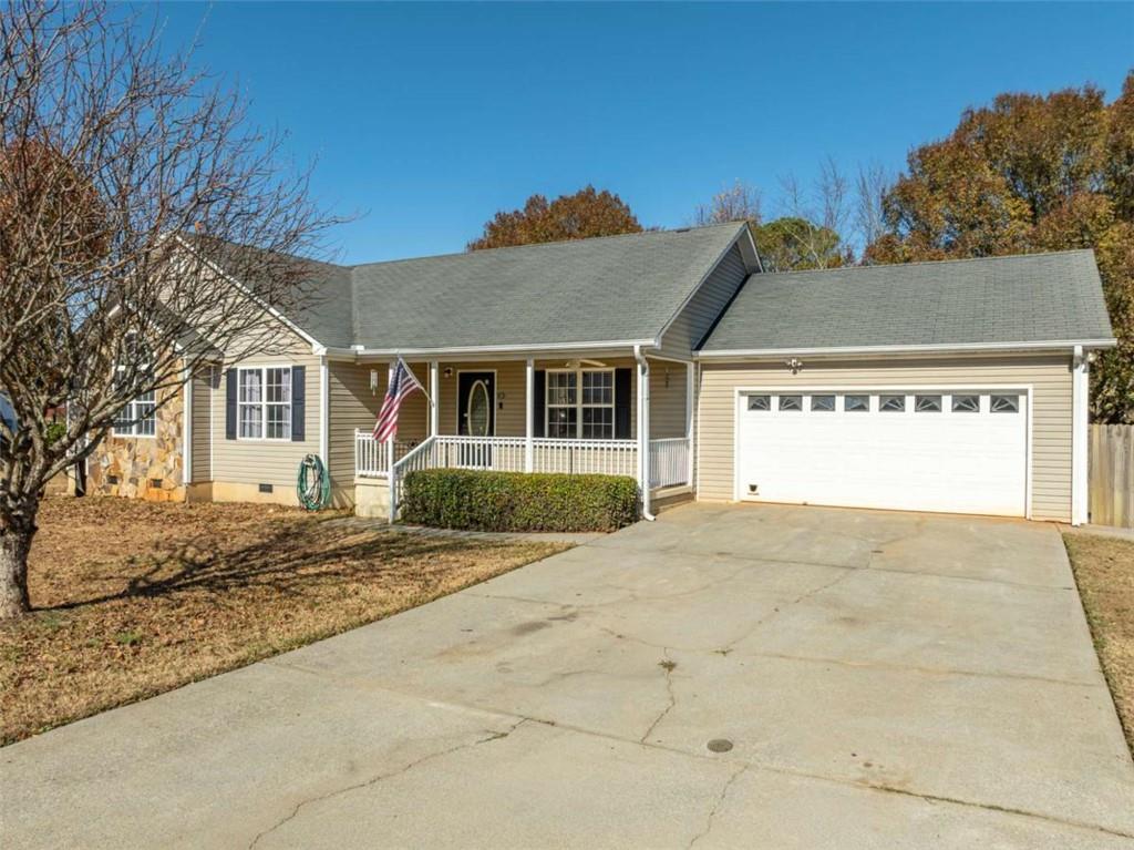18 Hedgerow Ct., Cartersville, GA 30120