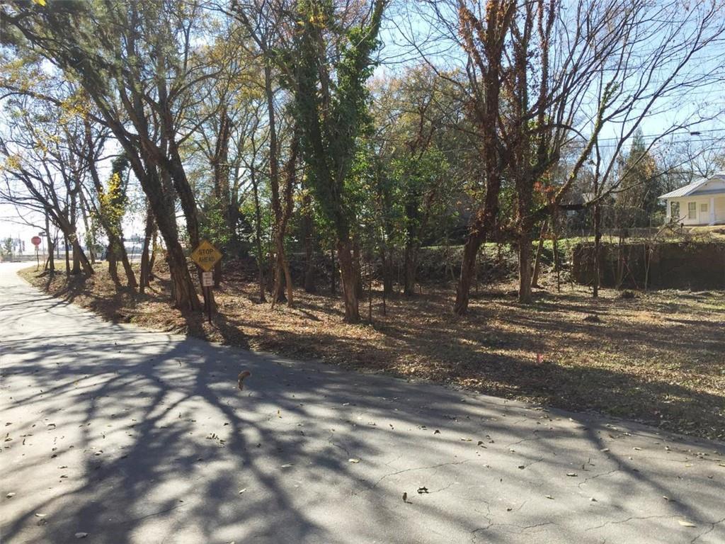 1709 Marietta Rd., Atlanta, GA 30318