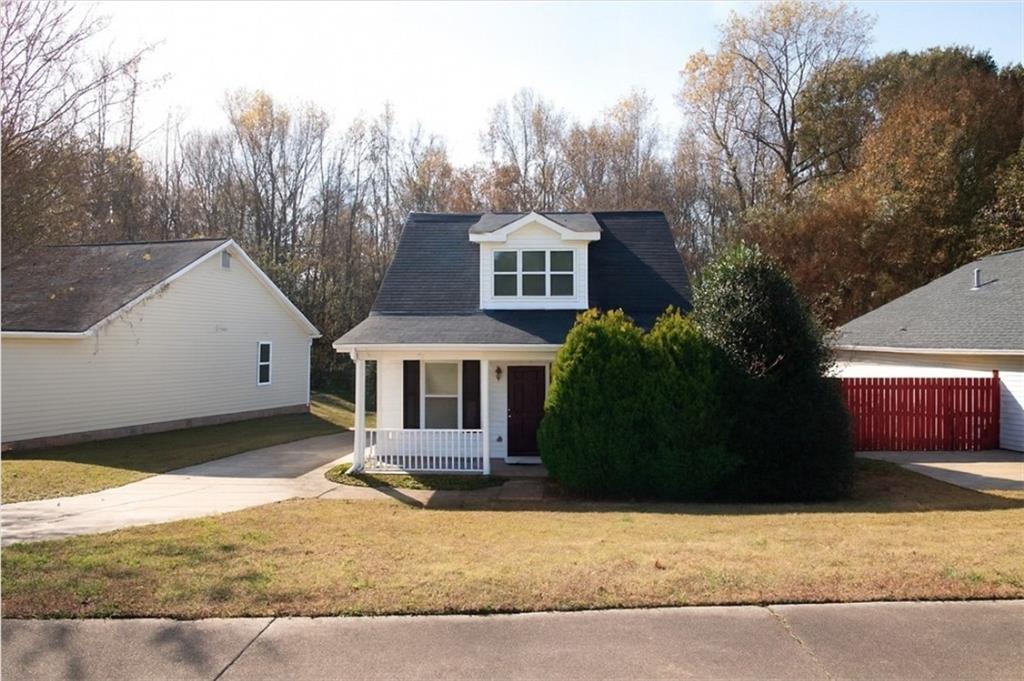 843 Tramore Dr., Stockbridge, GA 30281