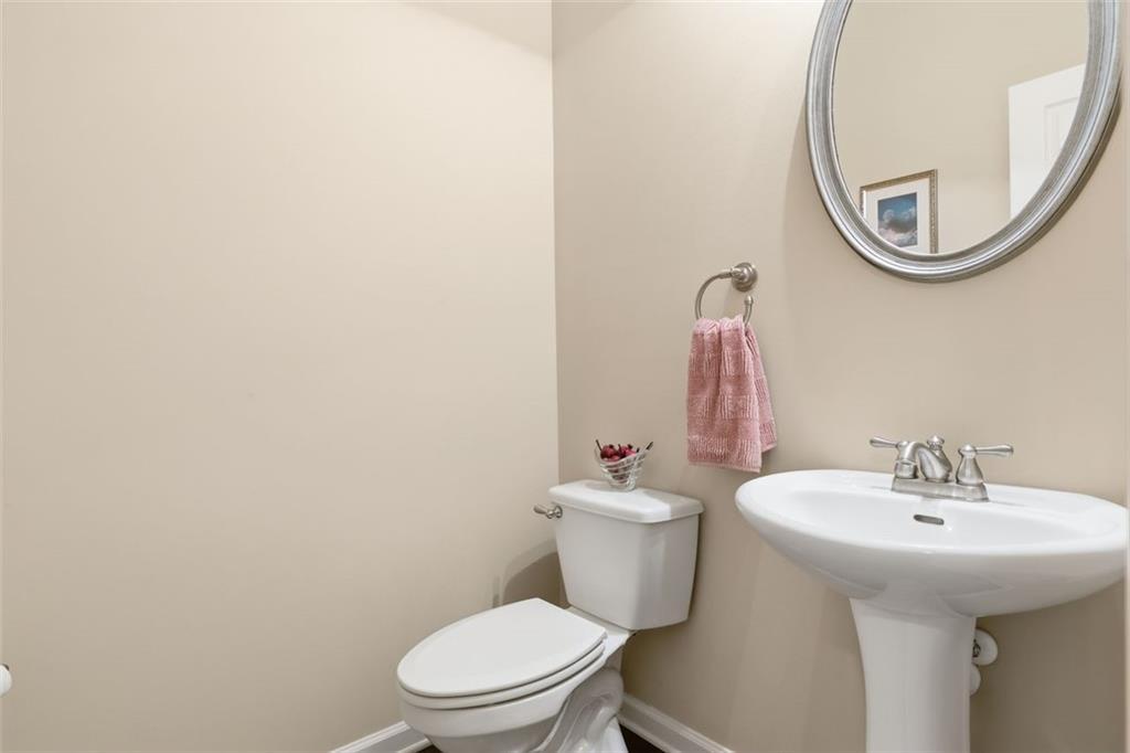 3259 Berkeley Glen Way, Peachtree Corners, GA 30092