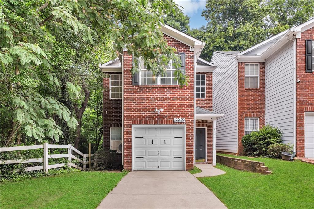 2849 Windsor Forrest Ct., Atlanta, GA 30349