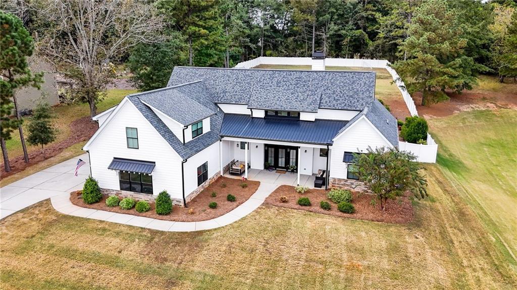 469 Ashley Glen Dr., Williamson, GA 30292