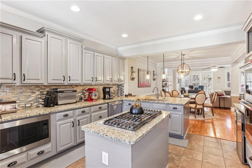 520 Vinings Estates Dr. #B04, Mableton, GA 30126