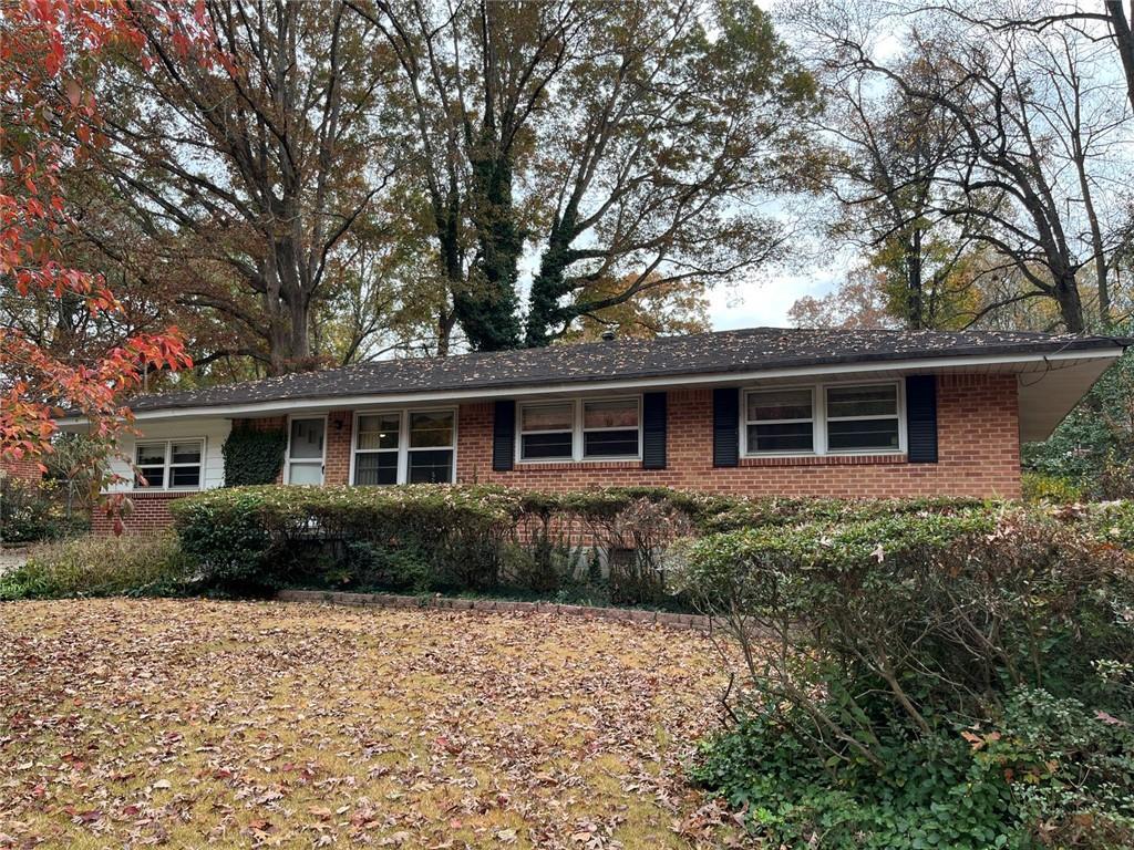 743 Brookwood Dr., Forest Park, GA 30297