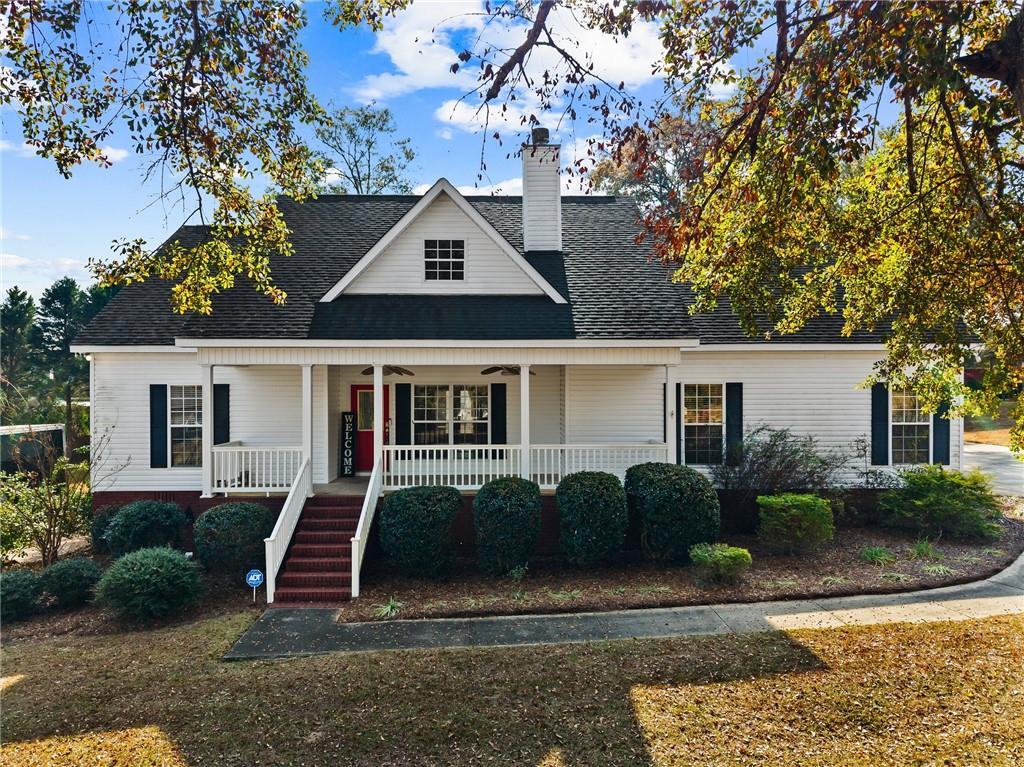 132 Hidden Creek Cir., Lizella, GA 31052