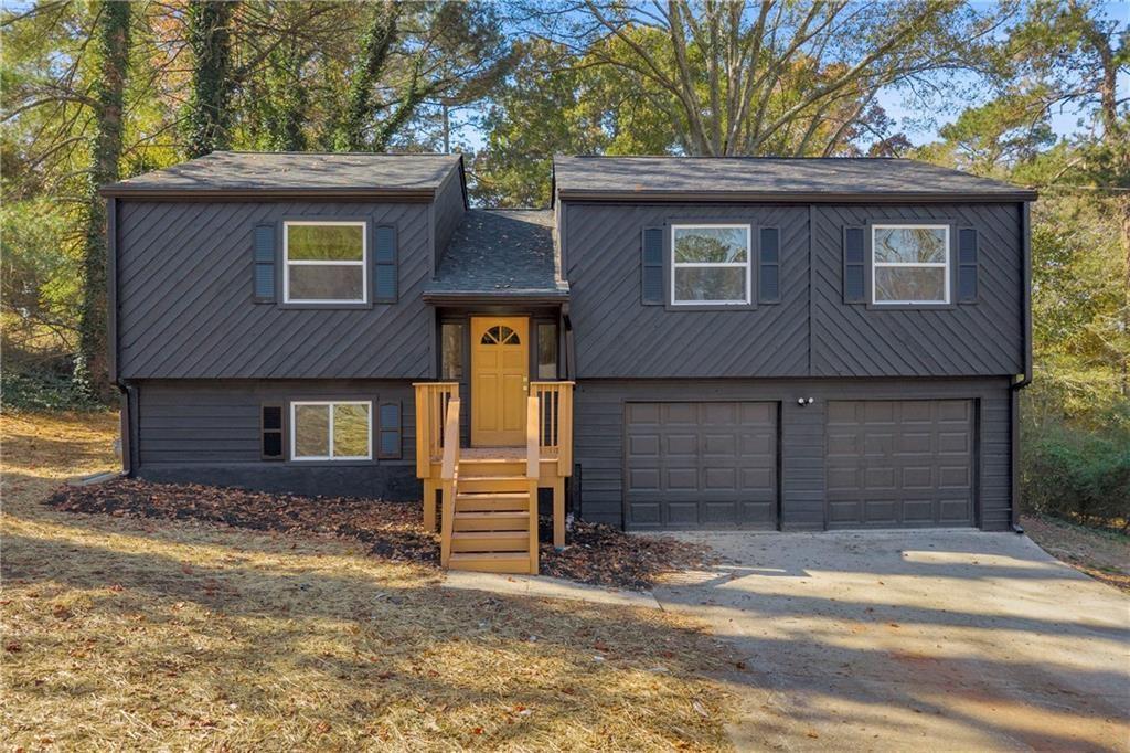 6150 Silver Spur Dr., Lithonia, GA 30058