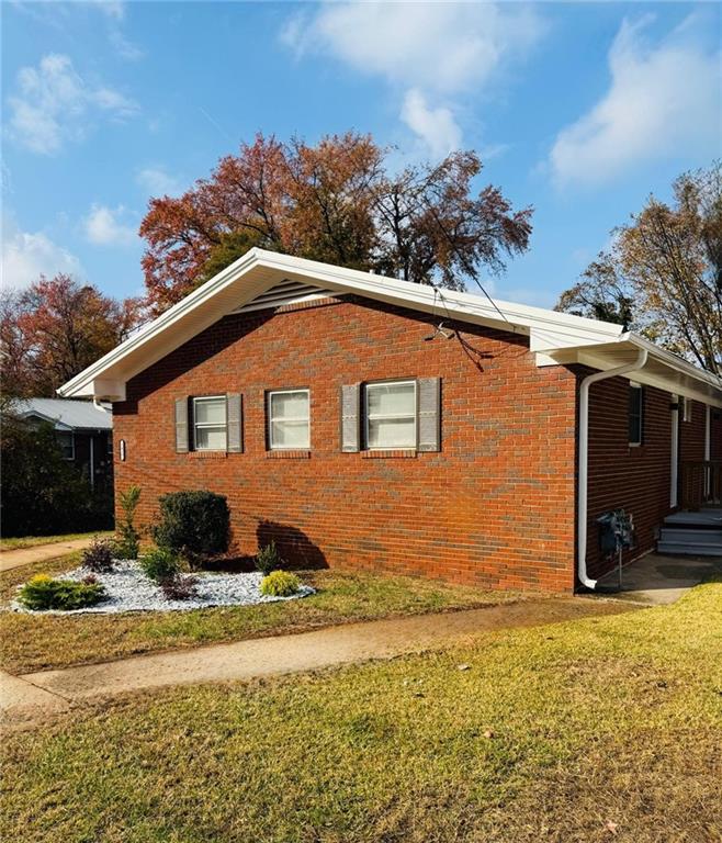 1437 Vesta Ave., Atlanta, GA 30344