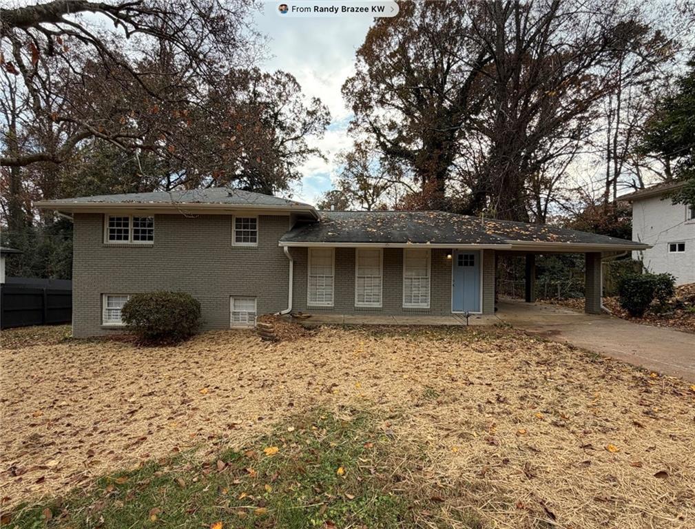 1943 Vicki Ln., Atlanta, GA 30316