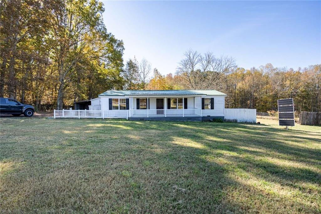 1694 Hannah Rd., Villa Rica, GA 30180