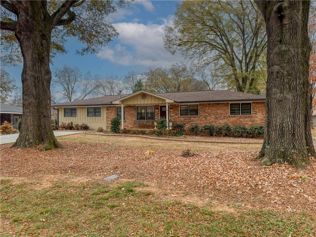 220 Dogwood Dr., Cartersville, GA 30120