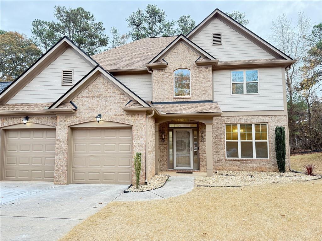 3925 Dunaire Dr., Stone Mountain, GA 30083