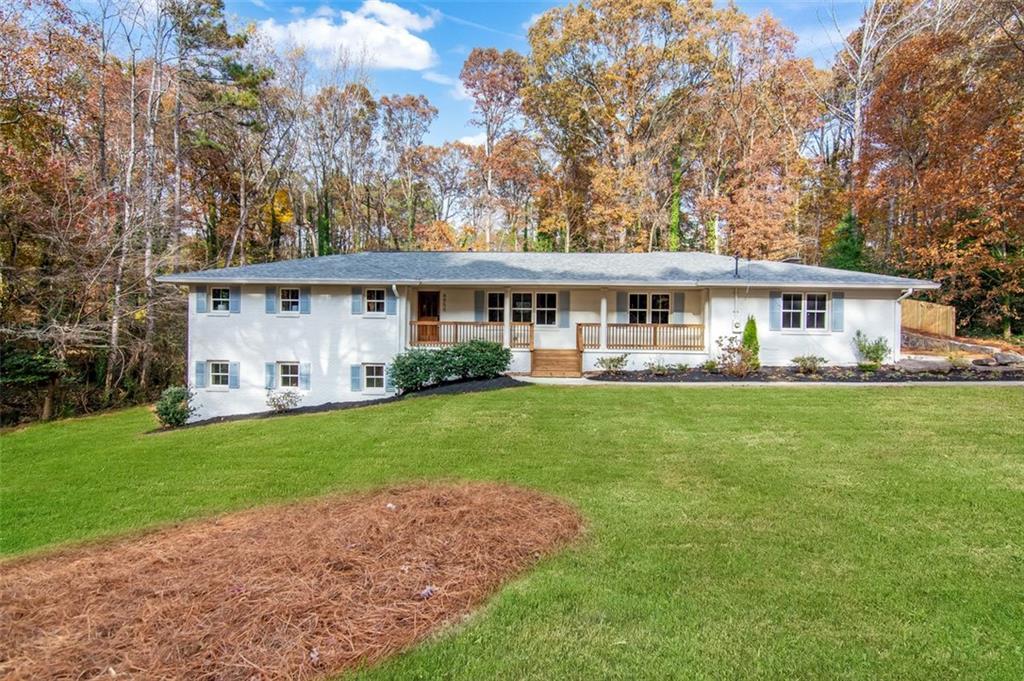 4956 Mountclaire Rd., Stone Mountain, GA 30087