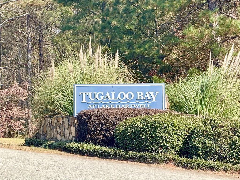 316 Arrowhead Dr., Lavonia, GA 30553