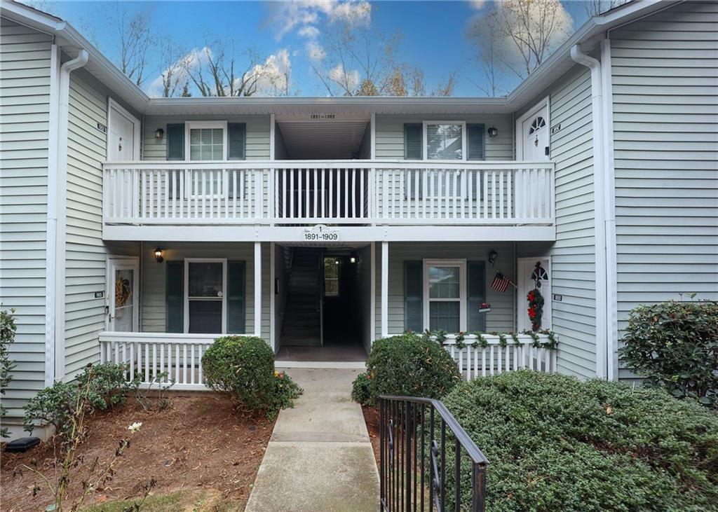 1909 Brian Way, Decatur, GA 30033