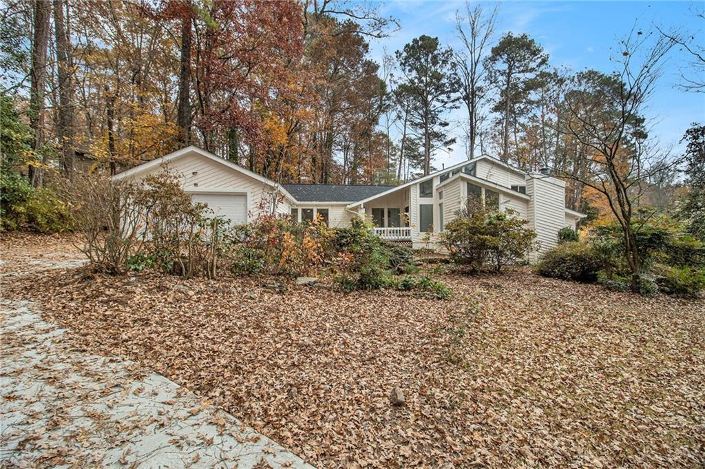 4380 Wood Creek Dr., Marietta, GA 30062