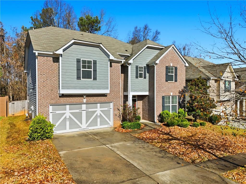 2416 Loughridge Dr., Buford, GA 30519