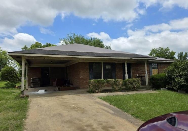 630 Flamingo Dr., Camilla, GA 31730