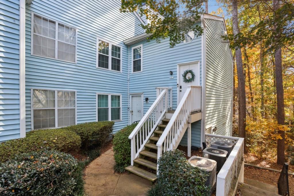 408 Glenleaf Dr., Peachtree Corners, GA 30092