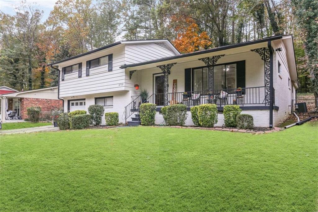 2715 Riggs Dr., East Point, GA 30344