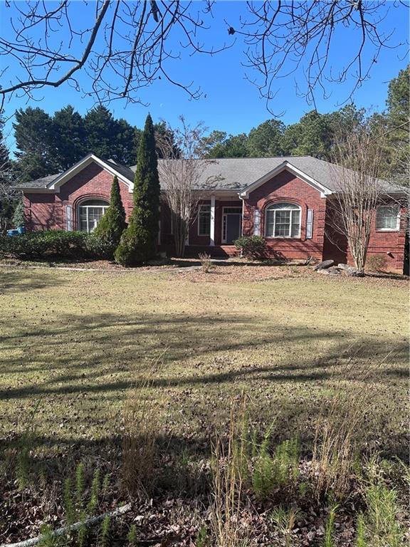 2051 Lindsay Ln., Dacula, GA 30019
