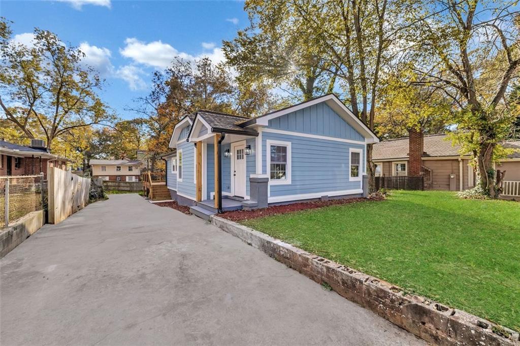 1874 Phillips Ave., East Point, GA 30344