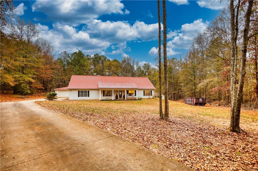 225 Ewing Dr., Social Circle, GA 30025