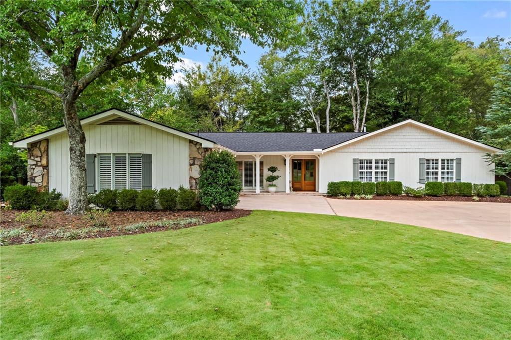 815 Fairfield Dr., Marietta, GA 30068