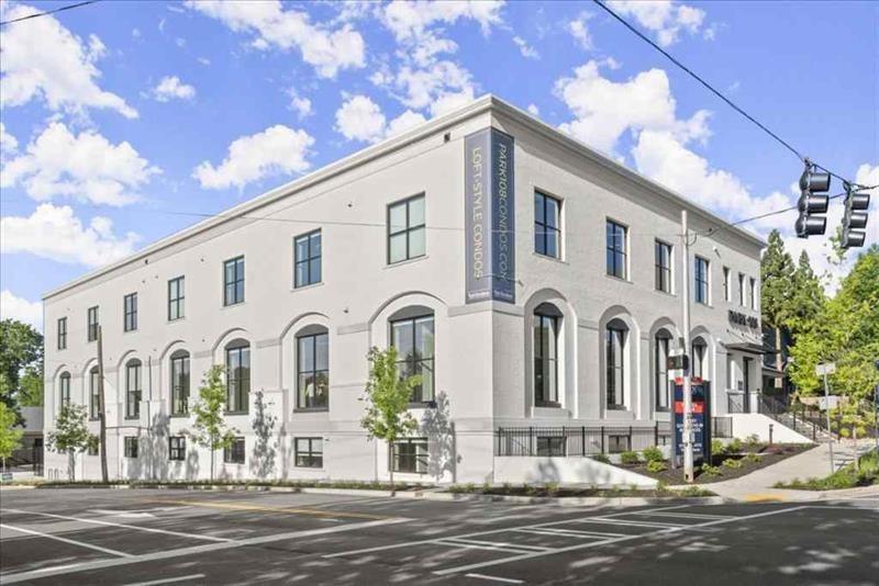 108 Park Place Unit 107, Decatur, GA 30030