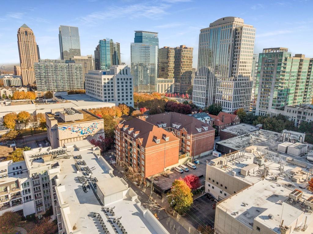 77 Peachtree Pl. #101, Atlanta, GA 30309